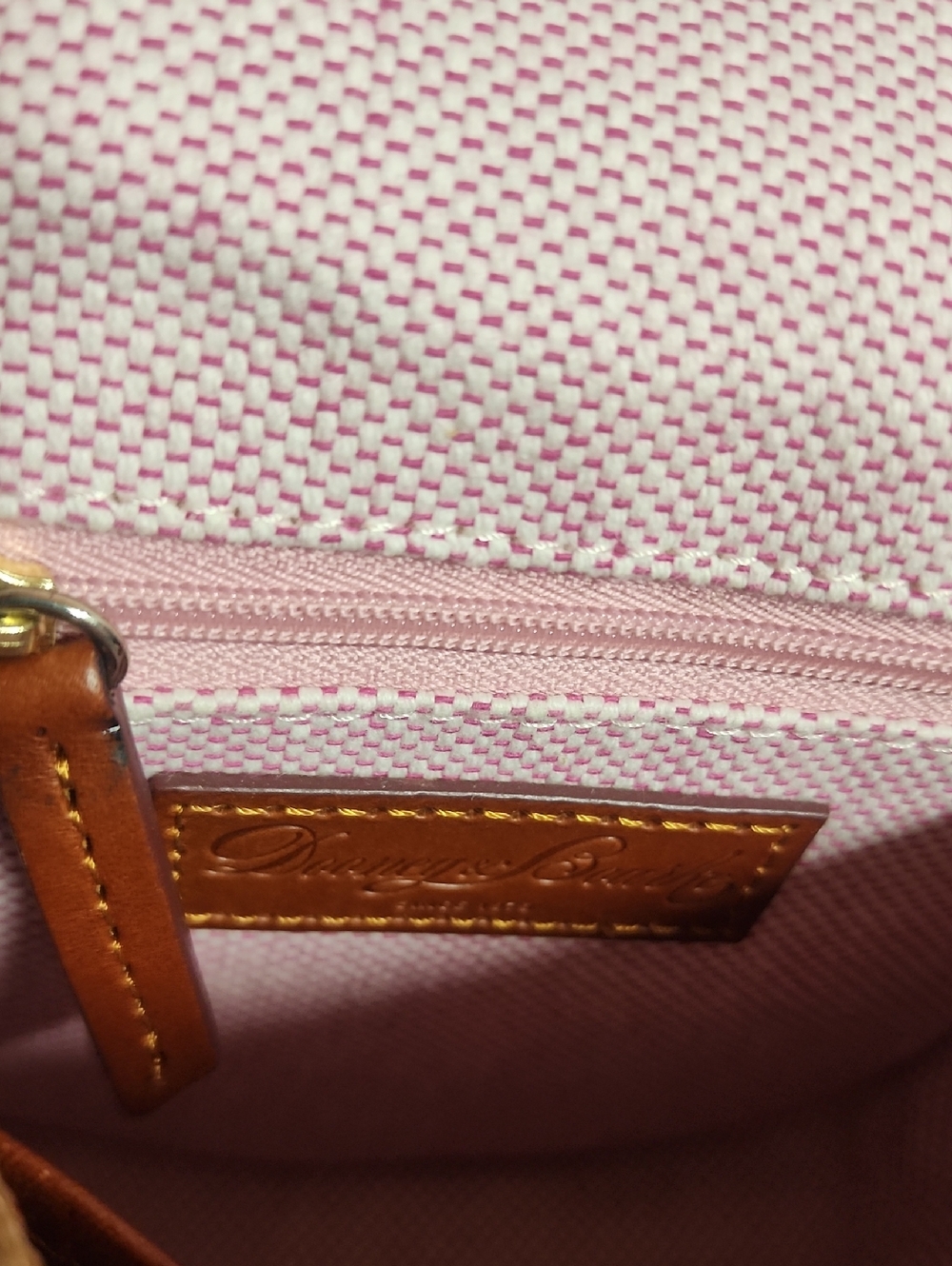 Dooney & Bourke Red Pebbled Leather Crossbody Saddle Bag Like New - Picture 14 of 16